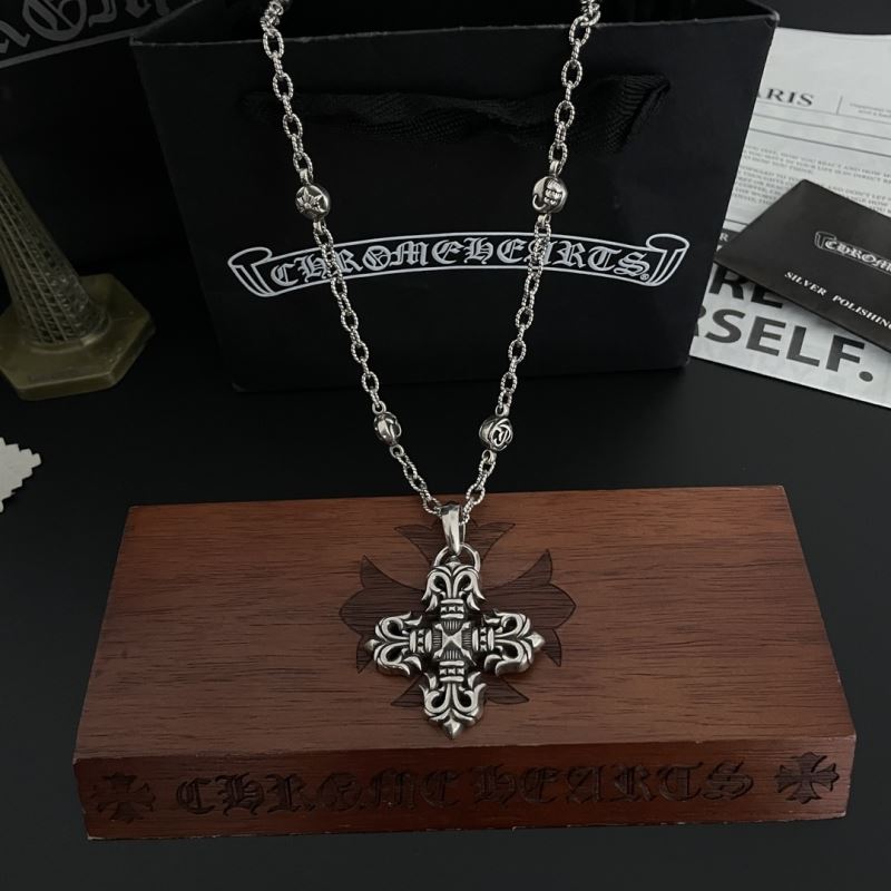 Ch**me He**ts necklaces